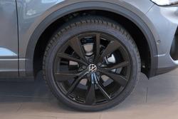 2025 Volkswagen T-Roc 140TSI R-Line