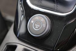 2025 Volkswagen T-Roc 140TSI R-Line