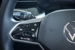 2025 Volkswagen ID. Buzz Pro BEV560