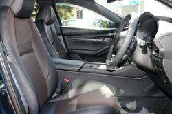 2025 Mazda
3 G20 Touring