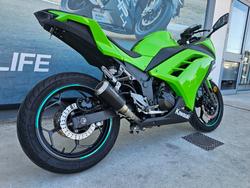 2013 Kawasaki NINJA 300 Green