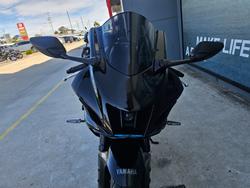 2022 Yamaha YZF-R7LA Black
