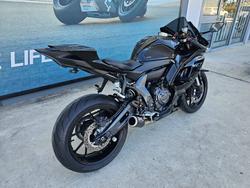 2022 Yamaha YZF-R7LA Black