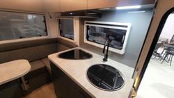 2025 Sunliner SUNLINER CHASE C281