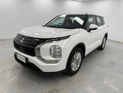 2022 Mitsubishi Outlander ES ZM MY22.5 White