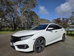 2018 Honda
                Civic RS
