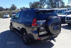 2021 Toyota
Landcruiser Prado VX