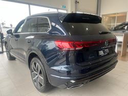 2025 Volkswagen Touareg 210TDI R-Line
