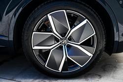 2025 Volkswagen Touareg 210TDI R-Line