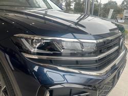 2025 Volkswagen Touareg 210TDI R-Line