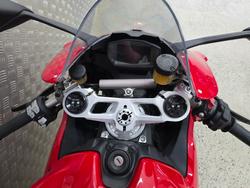 2021 DUCATI PANIGALE V2 RED