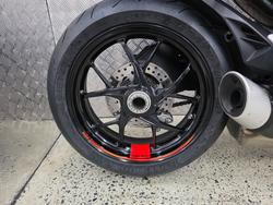2021 DUCATI PANIGALE V2 RED