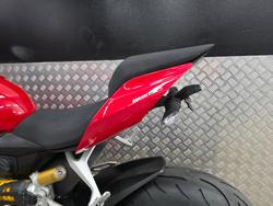 2021 DUCATI PANIGALE V2 RED