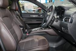 2025 Mazda
CX-5 G25 Akera