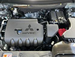 2020 Mitsubishi Outlander ES ZL MY21 Titanium