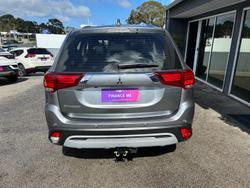 2020 Mitsubishi Outlander ES ZL MY21 Titanium