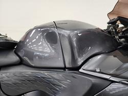 2022 Suzuki GSX1300 (HAYABUSA) silver