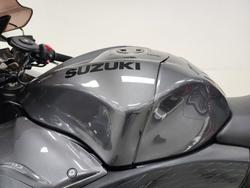 2022 Suzuki GSX1300 (HAYABUSA) silver