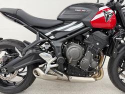 2025 Triumph 2025 Triumph 660CC TRIDENT FP Red