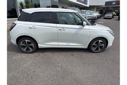 2025 Suzuki
                Swift 