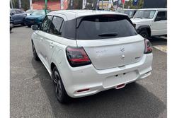 2025 Suzuki
                Swift 