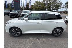 2025 Suzuki
                Swift 