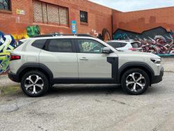 2025 Renault Duster Techno
