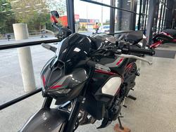2025 Kawasaki Z900 (ZR900) BLACK