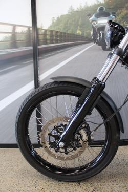 2011 Harley-davidson FXS BLACKLINE BLACK