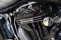 2011 Harley-davidson FXS BLACKLINE BLACK
