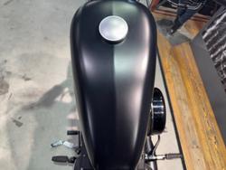 Harley-davidson 2017 HARLEY DAVIDSON 883CC XL883N BLACK DENIM Black