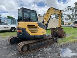 2016 Yanmar V10 80-1 8 Ton Zero Swing
