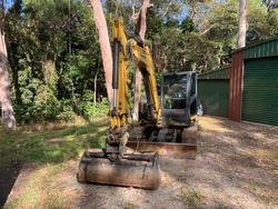 2016 Yanmar V10 80-1 8 Ton Zero Swing