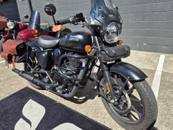 2024 Royal Enfield
                Classic 350 Dark 