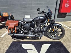 2024 Royal Enfield
                Classic 350 Dark 