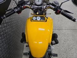 2006 Yamaha 2006 Yamaha 1200cc VMAX YELLOW