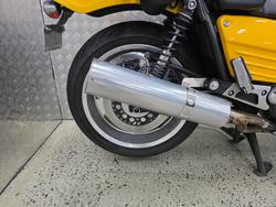 2006 Yamaha 2006 Yamaha 1200cc VMAX YELLOW