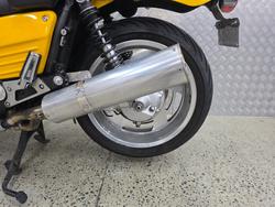 2006 Yamaha 2006 Yamaha 1200cc VMAX YELLOW