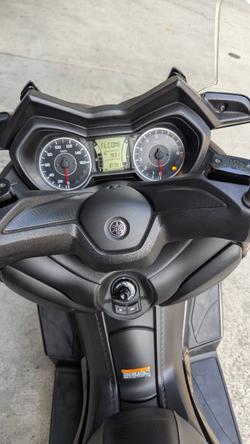 2021 Yamaha XMAX 300 (CZD300A)