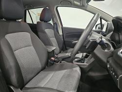 2023 Suzuki
                S-Cross GLX