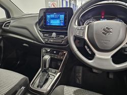 2023 Suzuki
                S-Cross GLX