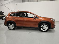 2023 Suzuki
                S-Cross GLX