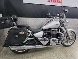 2010 Triumph THUNDERBIRD BLACK