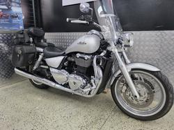 2010 Triumph THUNDERBIRD BLACK
