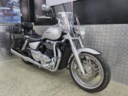 2010 Triumph THUNDERBIRD BLACK