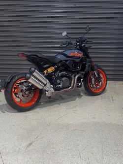 2023 INDIAN FTR STEALTH GREY