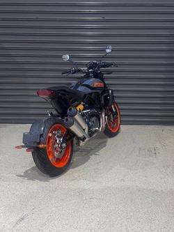 2023 INDIAN FTR STEALTH GREY
