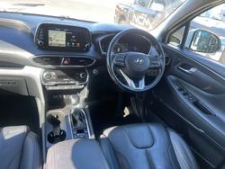 2020 Hyundai
Santa Fe Highlander