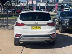 2020 Hyundai
Santa Fe Highlander