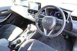 2019 Toyota
Corolla ZR Hybrid